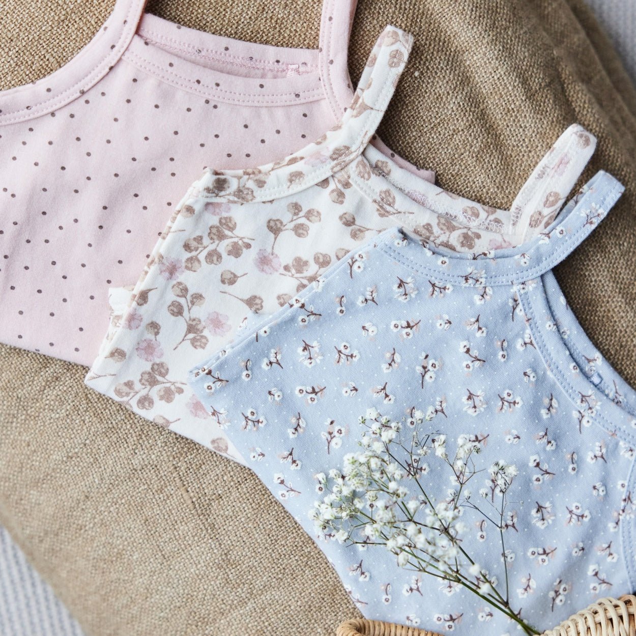 Lot de 3 bodys 1202