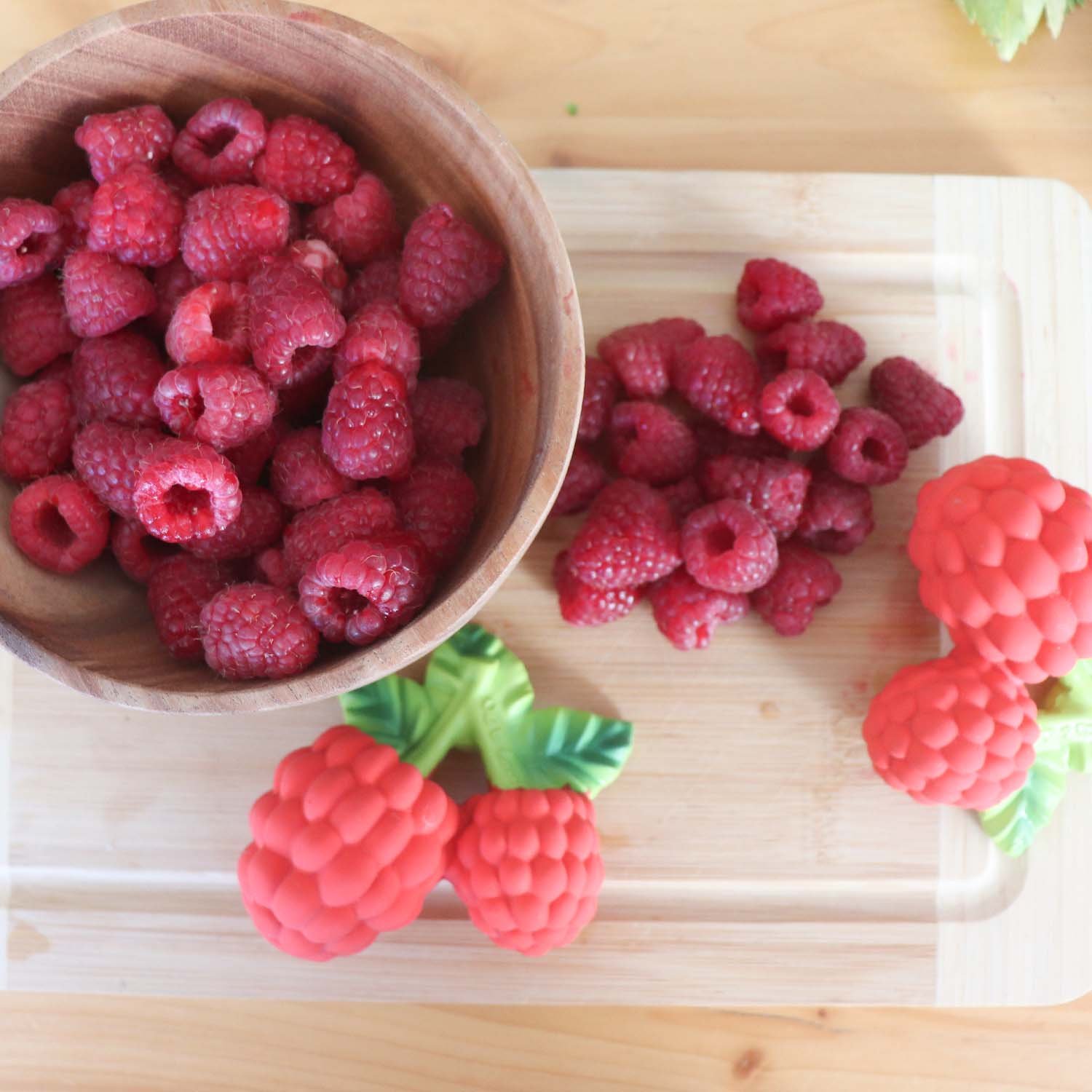 Anneau dentaire framboise